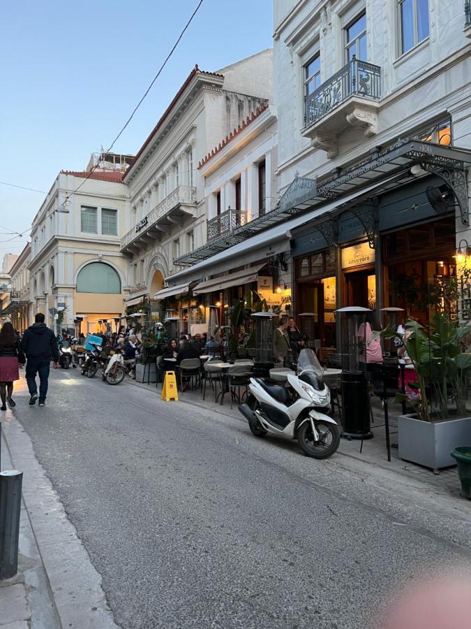 Xclusive Athens Suites Exteriör bild