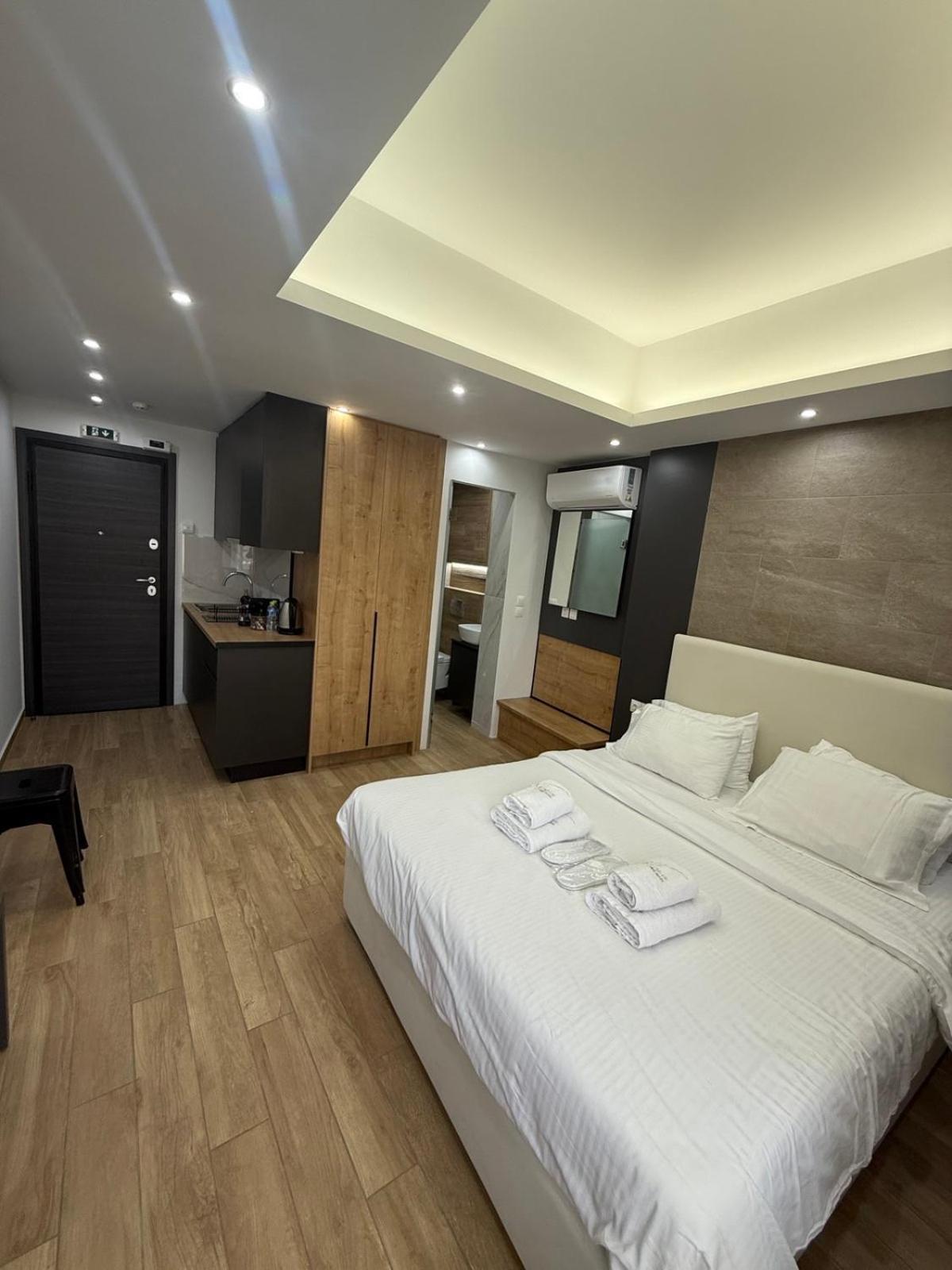 Xclusive Athens Suites Exteriör bild